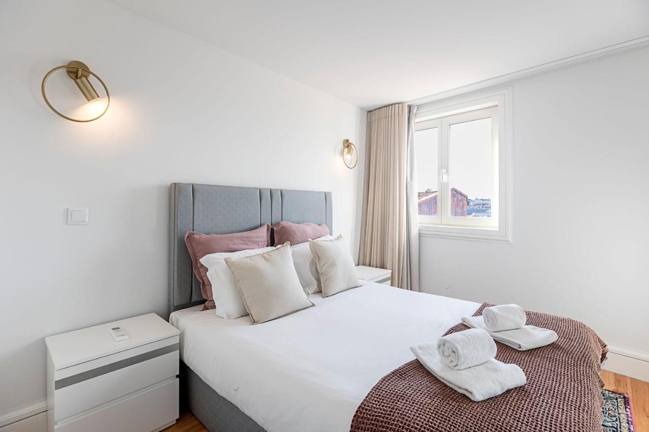 Modern Cativo Apartment By Lovelystay Porto Exterior foto